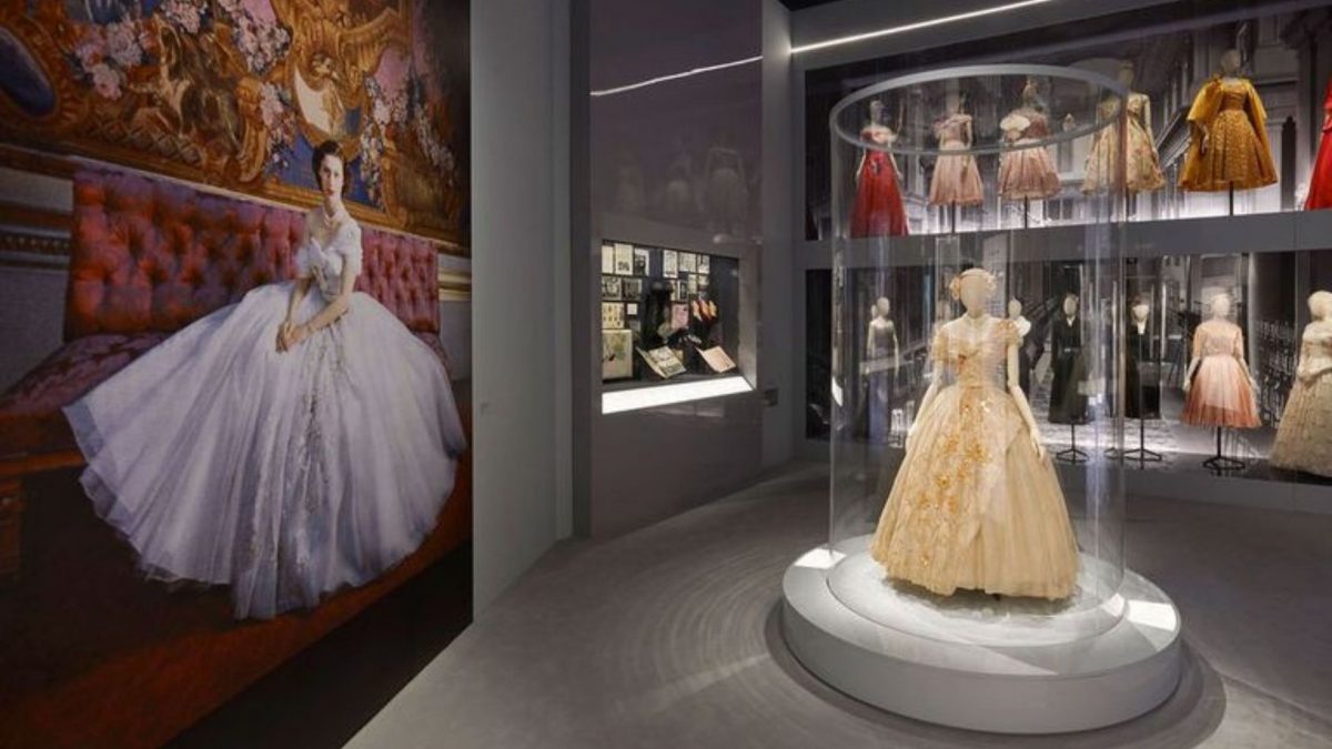 Dior: Designer of Dreams, Part I - Style File Friday