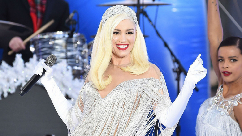 Gwen Stefani Chose Kuwaiti Designer Yousef Aljasmi To Create A Very