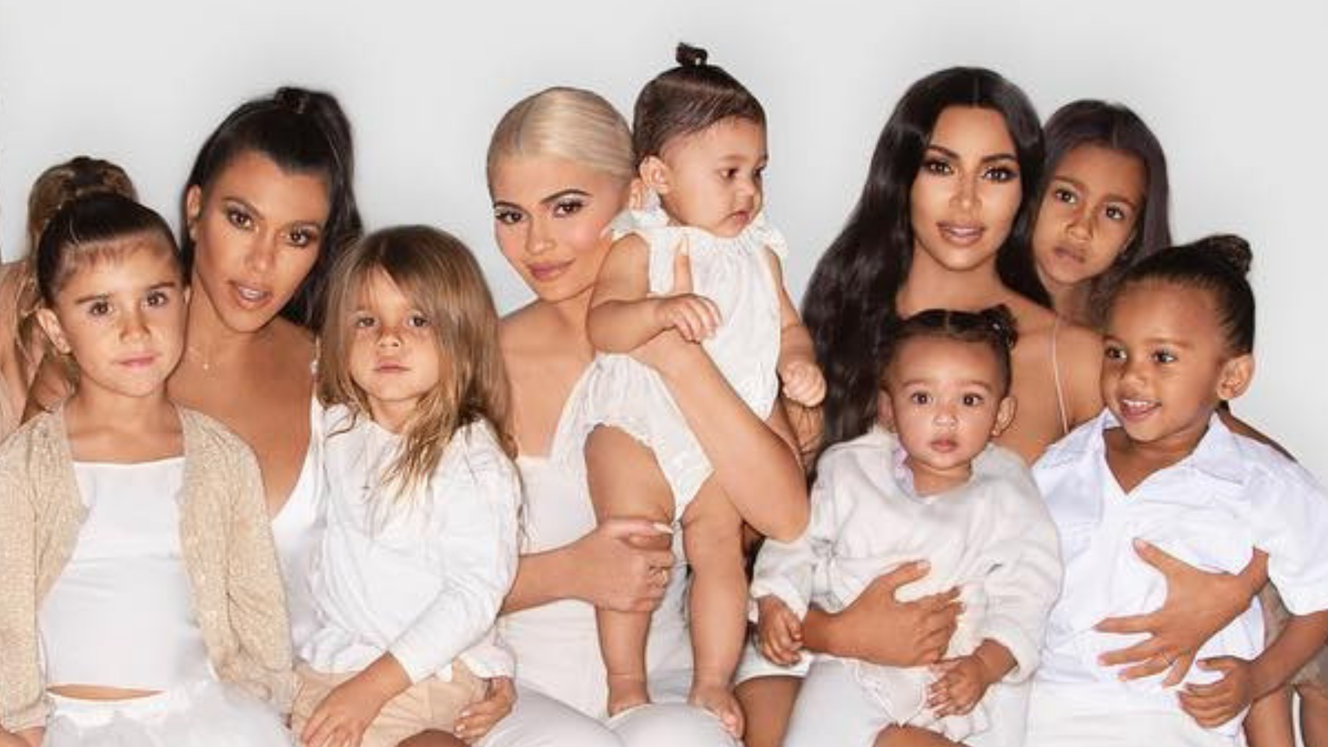The Kardashian Holiday Card For 2018 Is Here, But Some Key Family