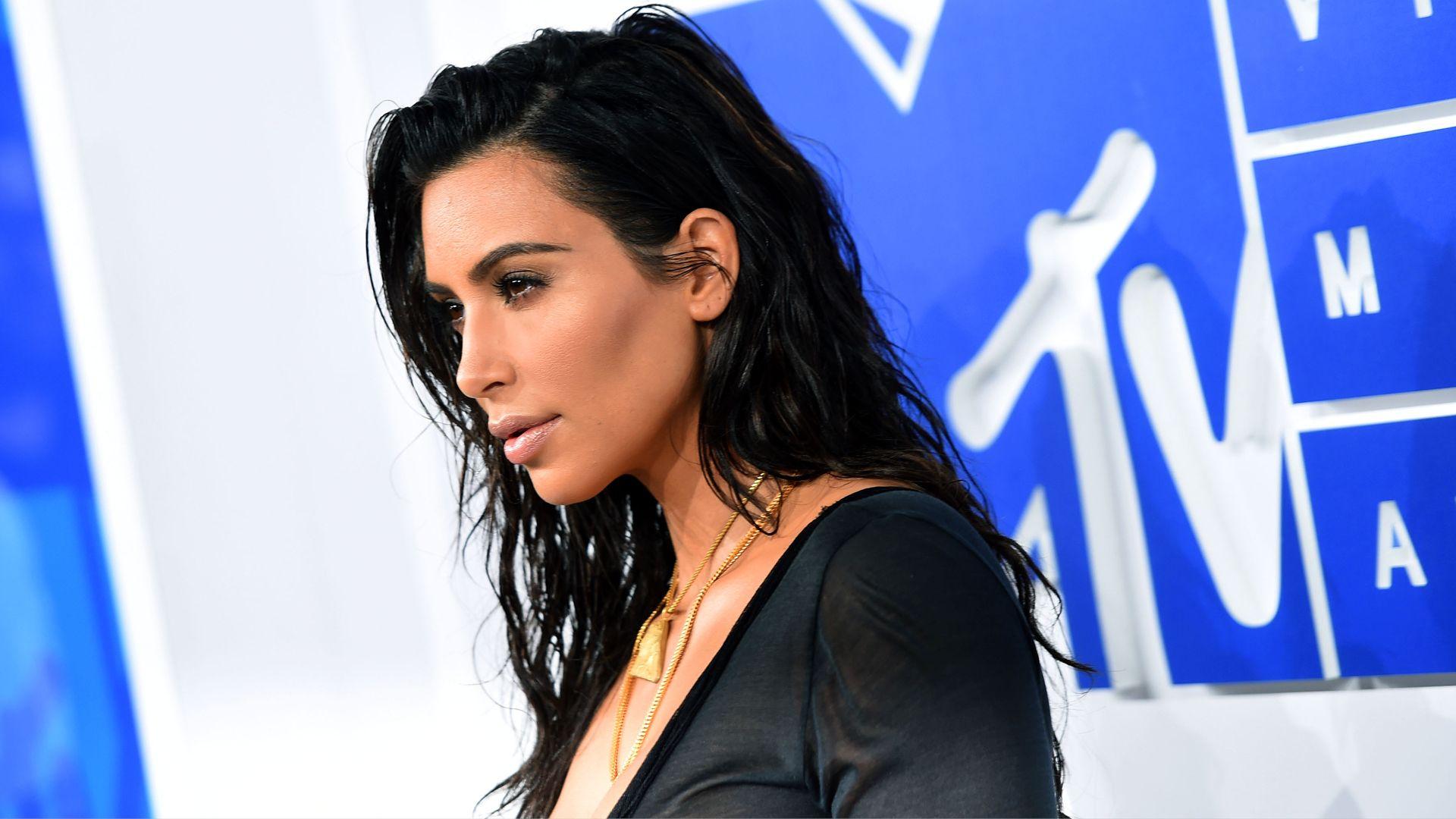 Kim Kardashian Just Attended Her High School Reunion And Mingled With