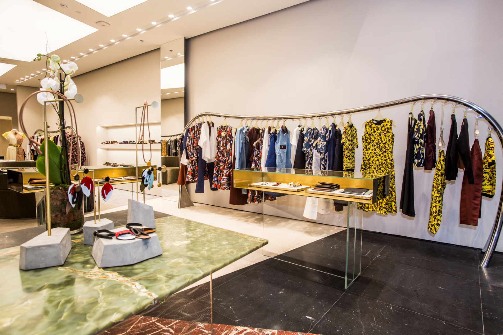 ALEXANDER MCQUEEN OPENS A SECOND STORE IN DUBAI AT MALL OF EMIRATES