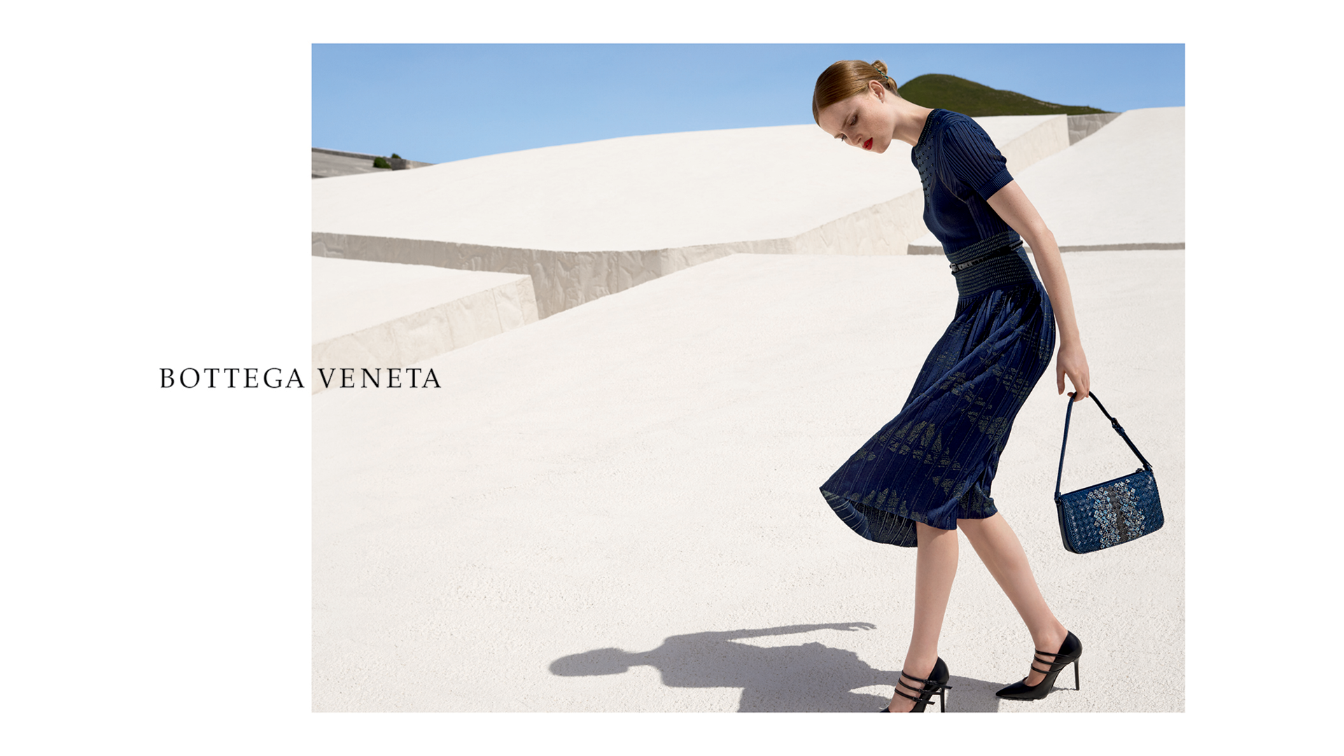 Bottega Veneta Taps Viviane Sassen for Spring Advertising Campaign – WWD