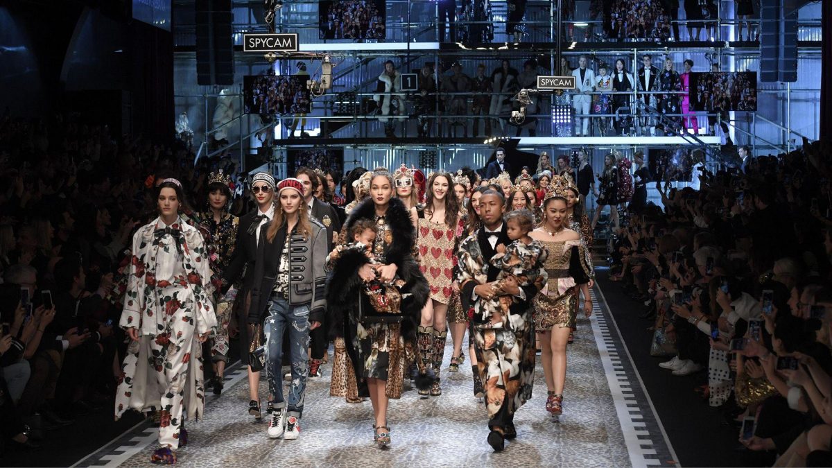 Dolce & Gabbana Includes Justin Bieber Shirts in MFW Show