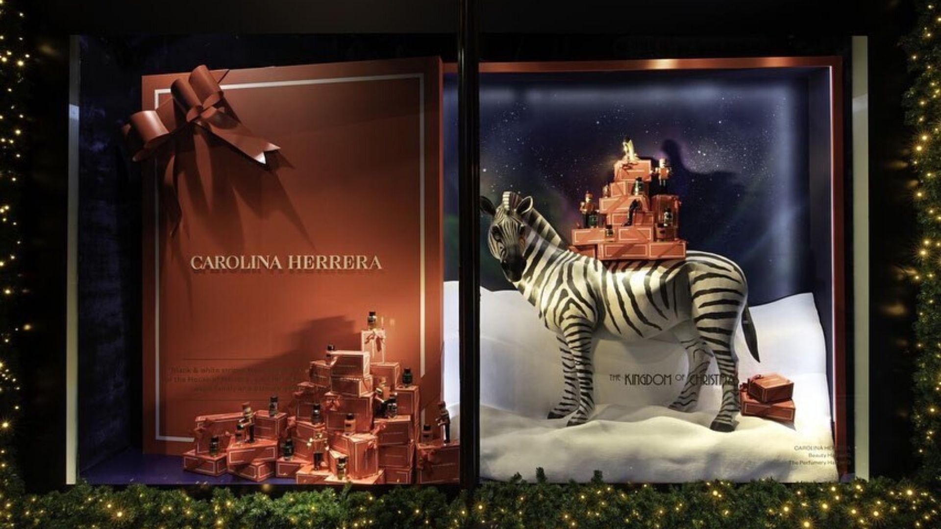 VisualWindows on Instagram: “Louis Vuitton Christmas Tree, Rodeo Drive LA  Display & Photo: @visualcq . . .…”