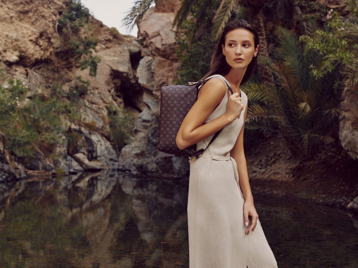 6 Seriously Chic Vegan Handbag Brands You Need On Your Radar | Harper's ...