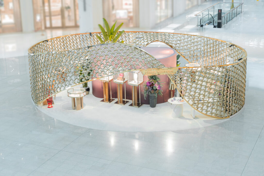 Louis Vuitton Unveils Twist Cube Pop-Up at the Aventura Mall