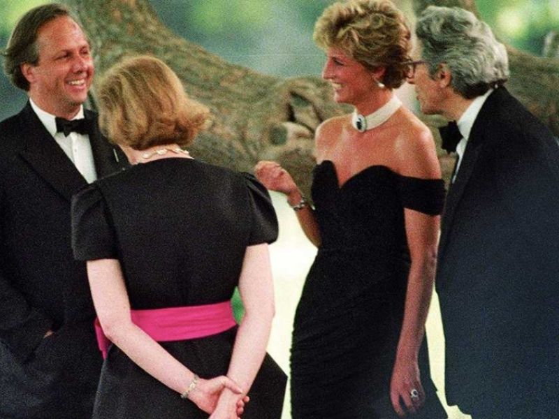 Princess Diana's revenge dress in 'The Crown' Season 5: Let's talk about  it. | Mashable