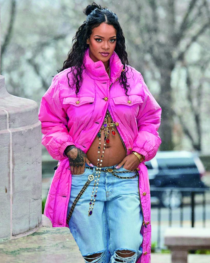 Rihanna's Approach to Maternity Clothes Helped Me Redefine Motherhood -  Electric Literature