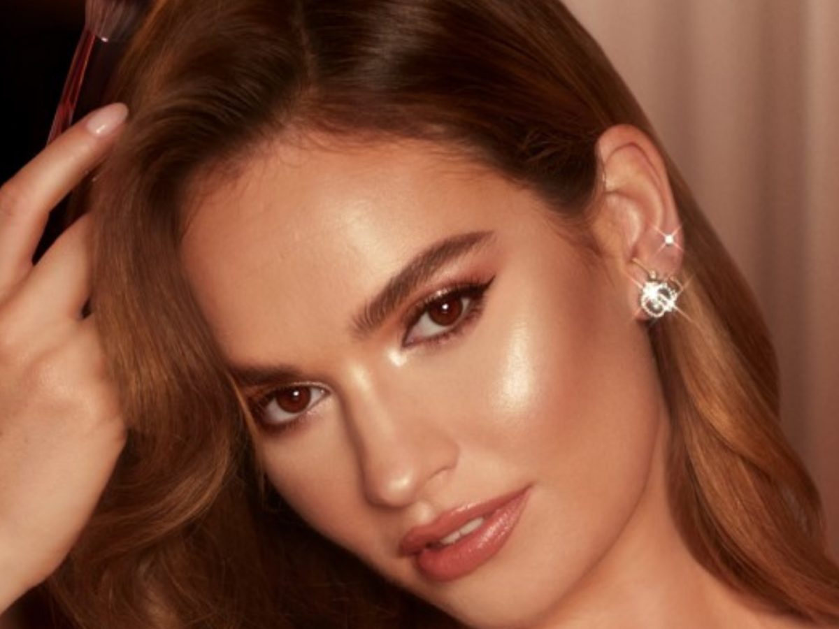 The Queen Of Glow - Sun-kissed Makeup Look Set - Medium