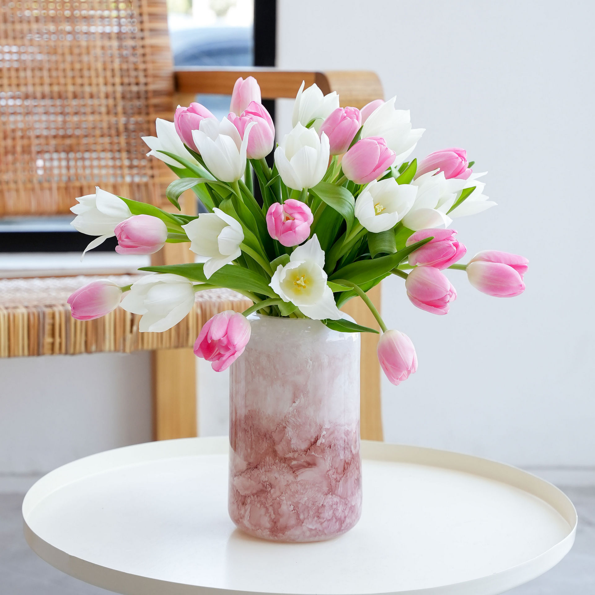 Our Favourite Dubai Florist On How To Create A Picture-Perfect ...