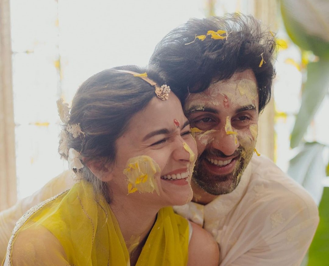 Alia Bhatt, Ranbir Kapoor celebrate first New Year post-marriage, share  adorable pics