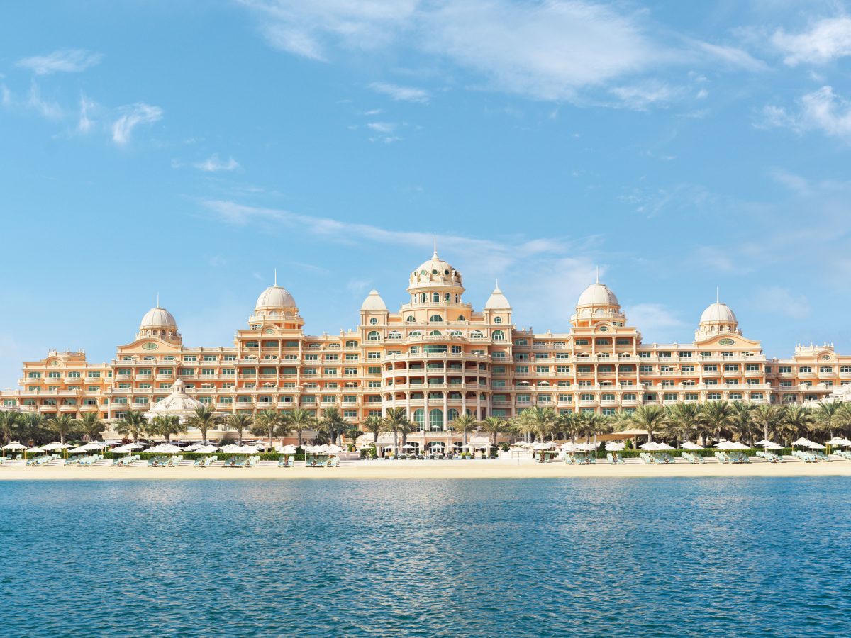 Extravagant Opulence: Seek The Splendour Of Raffles The Palm Dubai ...