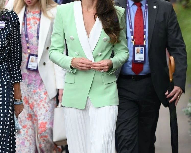 Courtside Dressing: 10 of The Best Celebrity Looks From Wimbledon 2023 ...