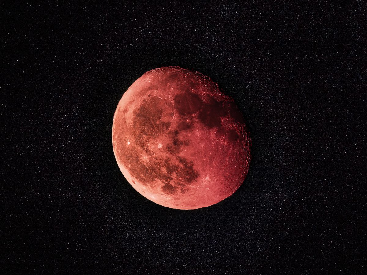 Lunar Eclipse in The UAE Date, Time And How To Watch It Harper's