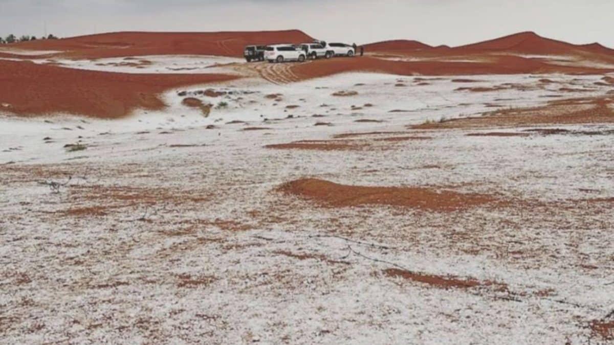 Snow in the UAE Hailstorm Hits Abu Dhabi and Al Ain Watch