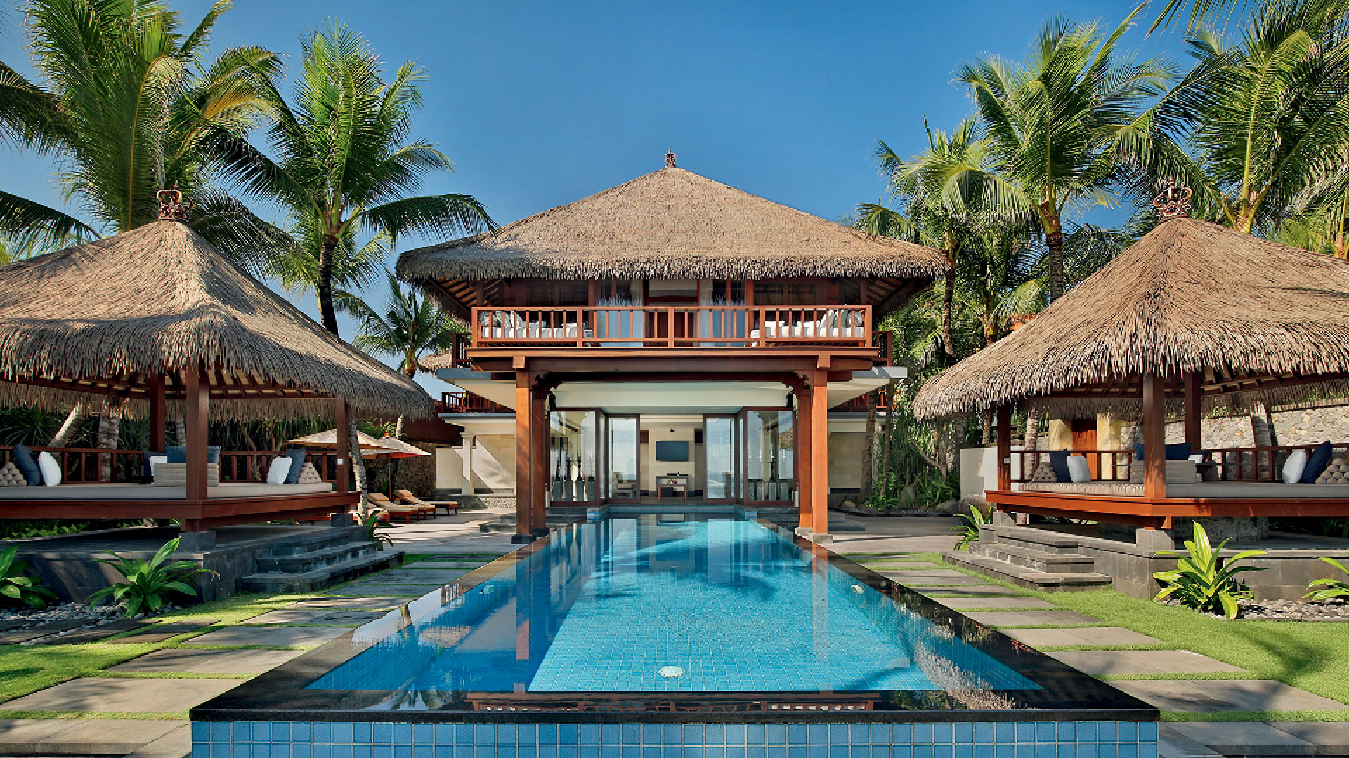 The Legian Bali Is Your Tropical Balinese Getaway On Seminyak Beach ...