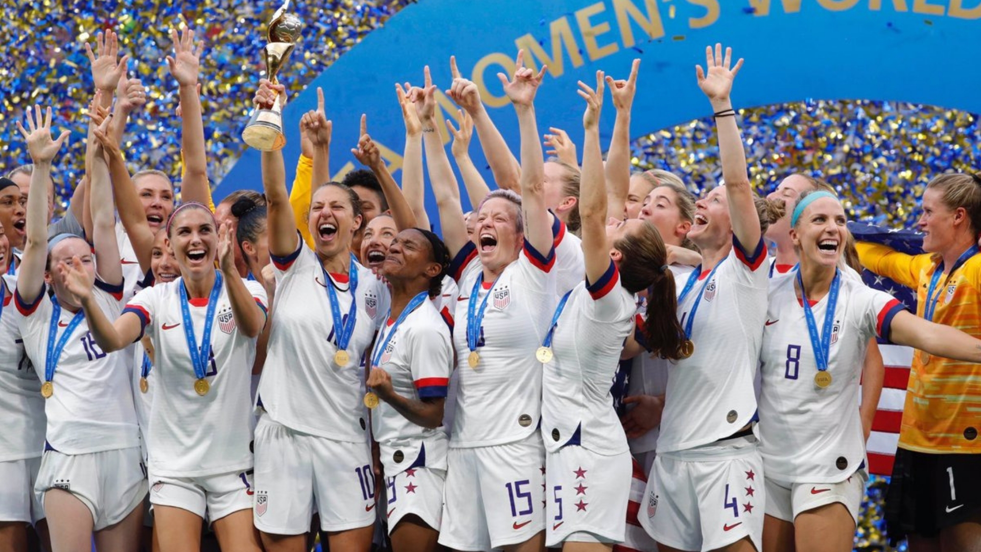 Fans Chant “Equal Pay” As US Women’s Football Team Win World Cup ...