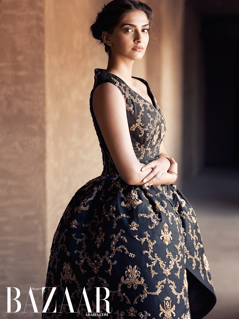 Sonam Kapoor Nangi Photo Xx Video - Warrior Princess | Sonam Kapoor | Harper's Bazaar Arabia