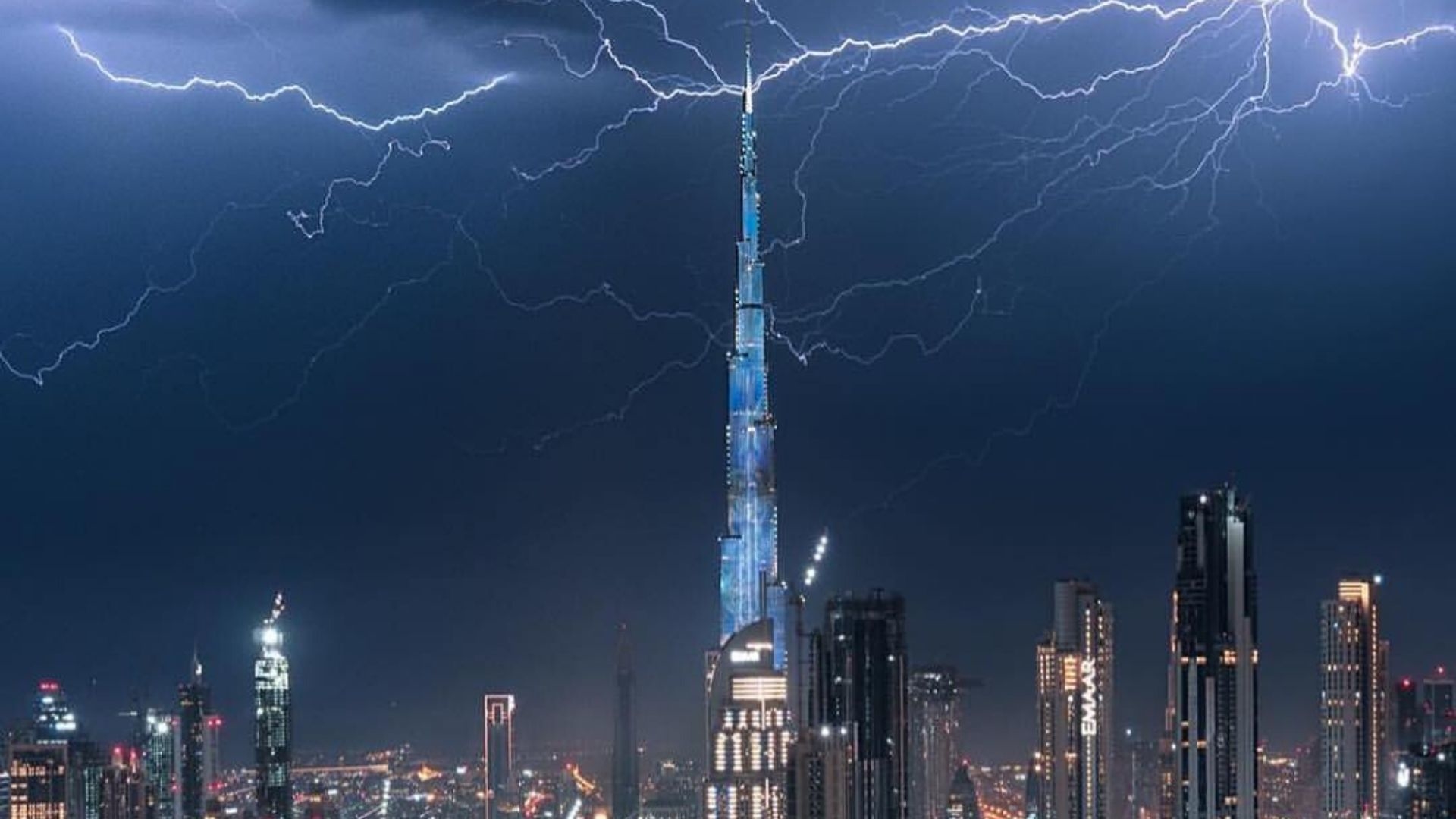 UAE Rain News, Photos & Videos on UAE Rain Harper's BAZAAR Arabia