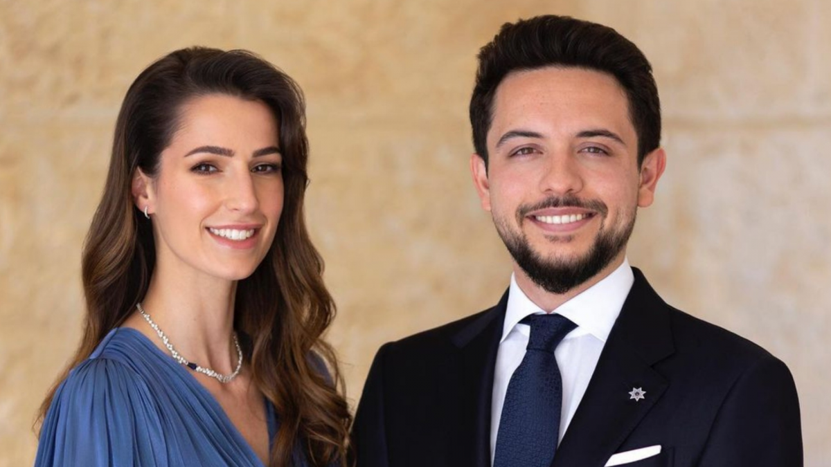 Crown Prince Hussein Shares Portrait With New Fiancée Rajwa Alseif ...